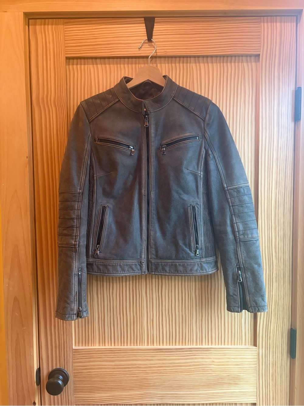 Black Rivet Women's distressed brown/gray Leather Zip Moto Jacket